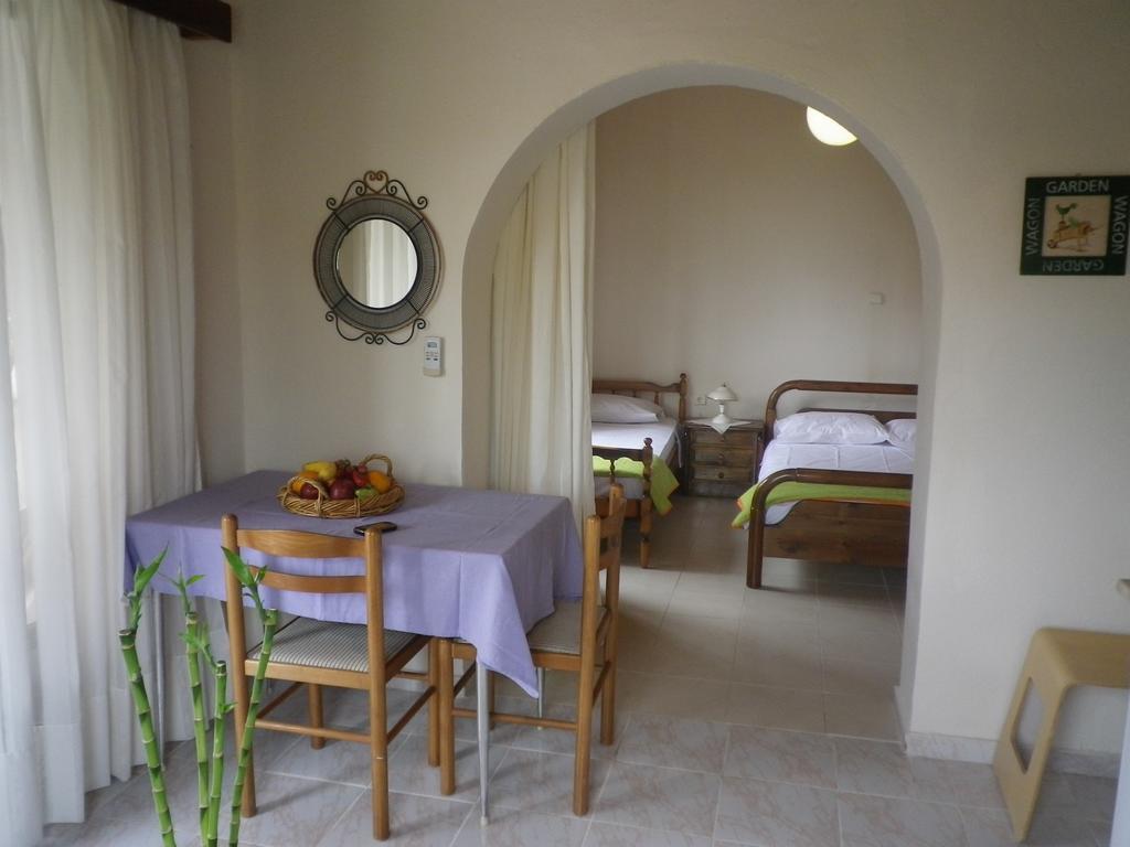 Spiridoula Apartments Agios Stefanos Avliotes  Extérieur photo