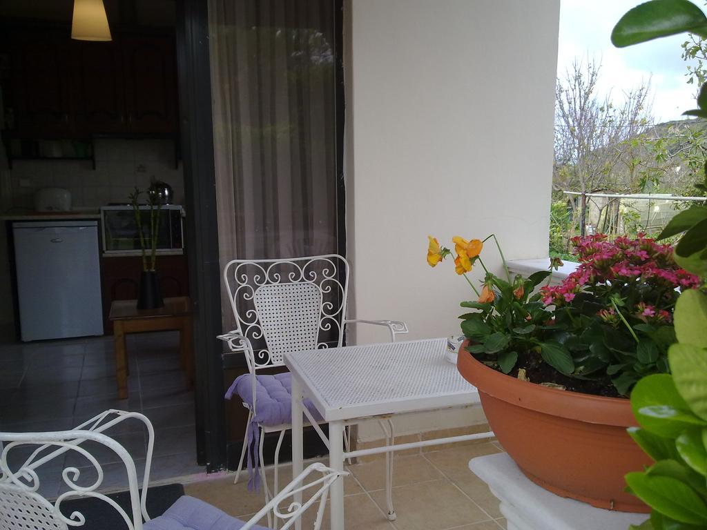 Spiridoula Apartments Agios Stefanos Avliotes  Extérieur photo