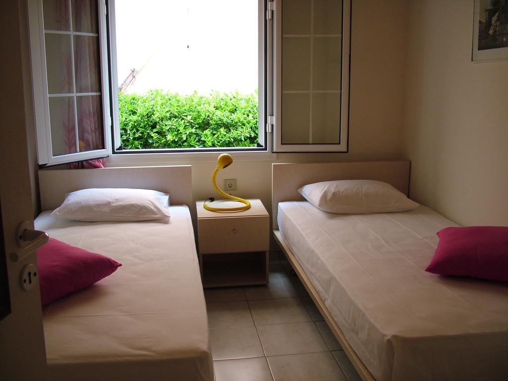 Spiridoula Apartments Agios Stefanos Avliotes  Extérieur photo